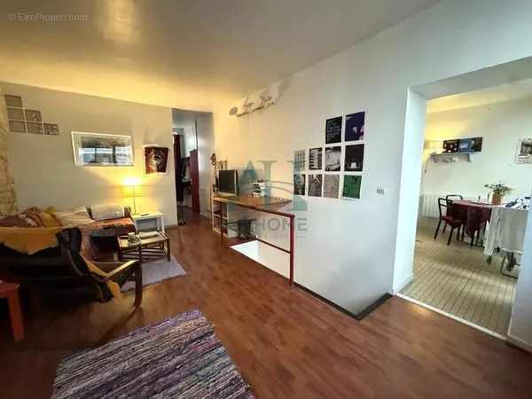 Paris 10e - Canal Saint-Martin - Appartement/Loft