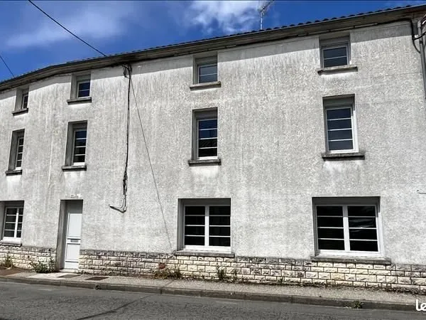 Maison de ville 10 pièces 215 m²