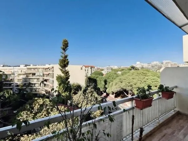 Juan Les Pins - Pinède 3P étage élevé