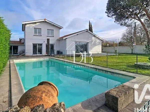 Maison 6 pièces 168 m²