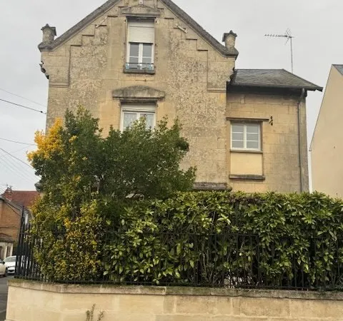 Immeuble de rapport 180 m²