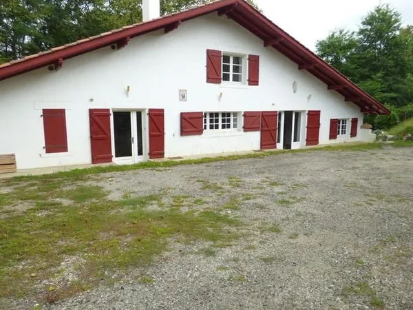 Maison 4 pièces 168 m²