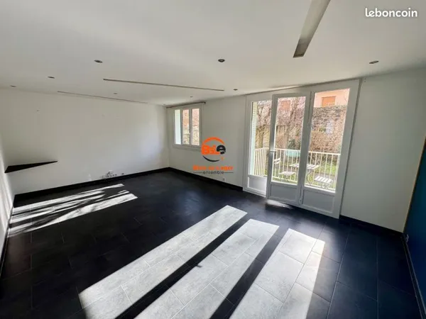 Appartement 3 pièces 82 m²