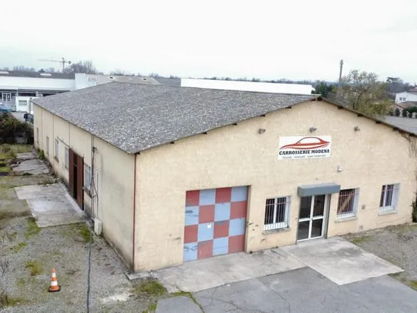 Local professionnel modulable aux portes de Toulouse.