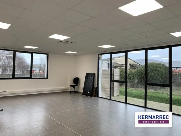 Bureaux 98 m²