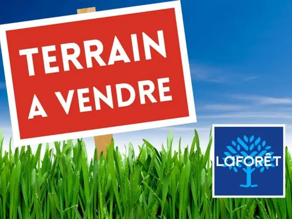 TERRAIN À VENDRE - EMPLACEMENT PRIVILÉGIÉ secteur PEN MANÉ