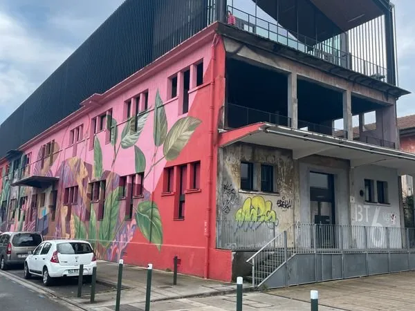Local ERP5 280m2 prêt à accueillir un centre de formation à Bègles (Bordeaux Métropole), dispo imméd