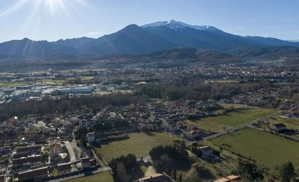 Terrain 440 m²