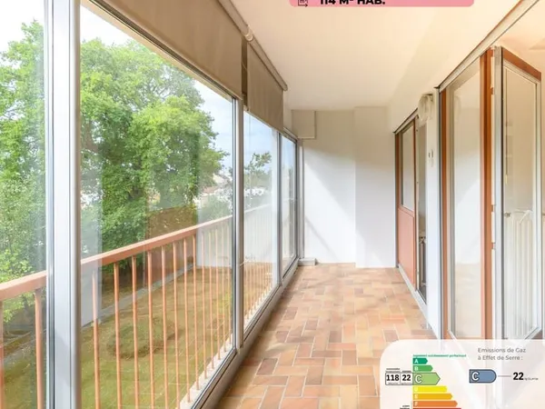 Appartement spacieux de 114 m2 Environnement calme et priv