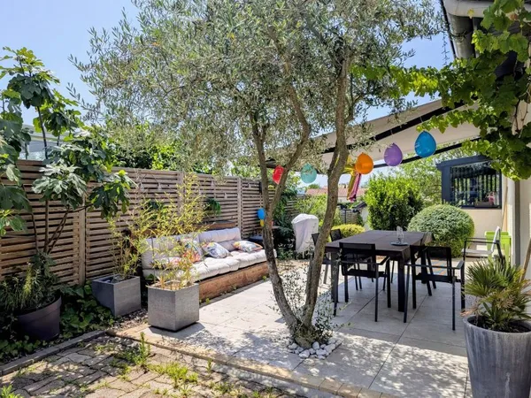 Maison 5 pièces 145 m²
