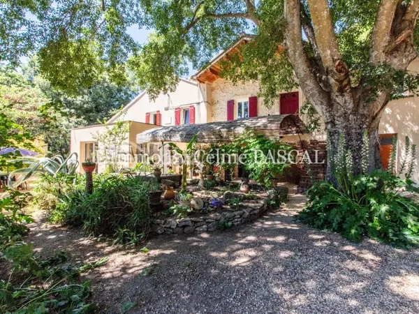 Maison 5 pièces 159 m²