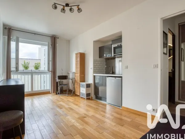 Studio 1 pièce 19 m²