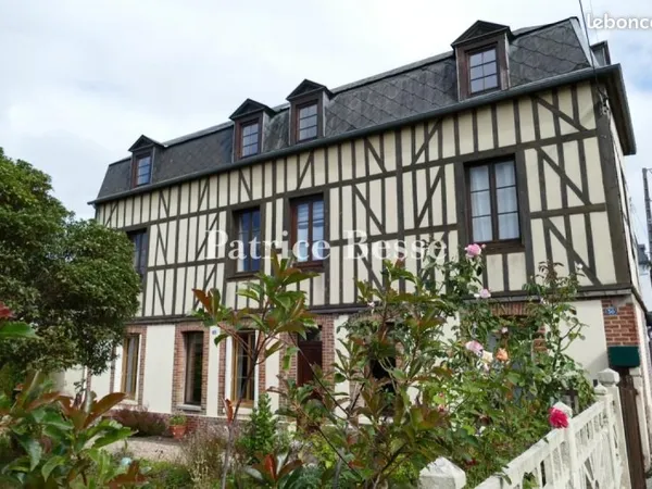 Maison de ville 7 pièces 161 m²