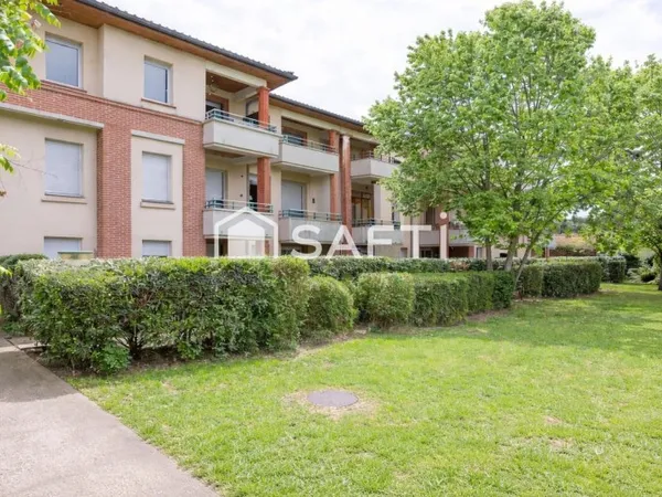 T2 dans Résidence sécurisée avec piscine & Terrasse