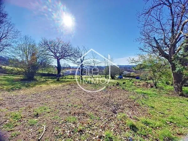 Terrain 4947 m²
