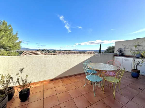 Maison 4 pièces 110 m²