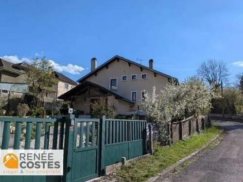 Maison 7 pièces 186 m²