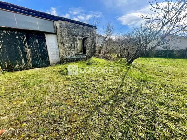 GRANGE à Cussac Fort Médoc 79 m2