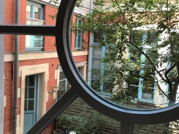 Superbe Duplex avec terrasse dans un immeuble classé du 18ème siècle