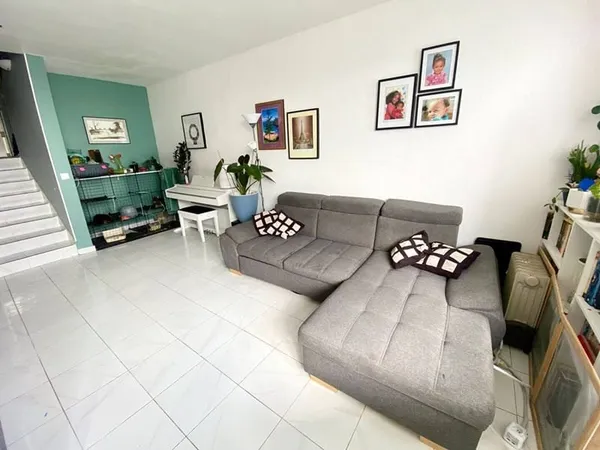Appartement 4 pièces 77 m²