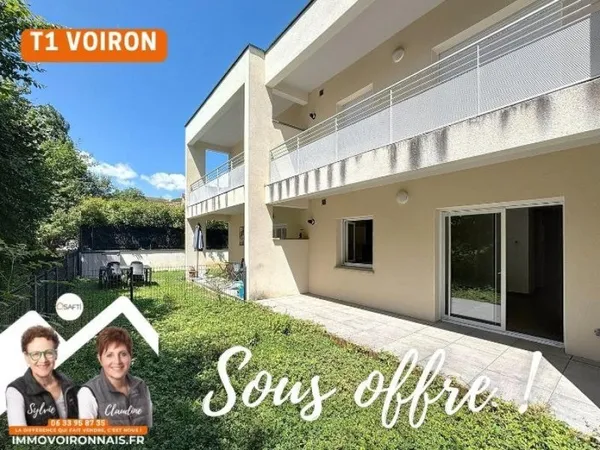 Rare à Voiron, T2 de plain-pied avec jardin et parking dans résidence récente
