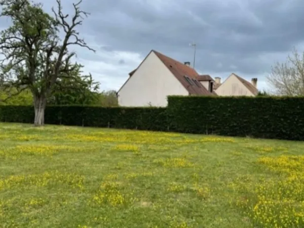 Terrain 630 m²