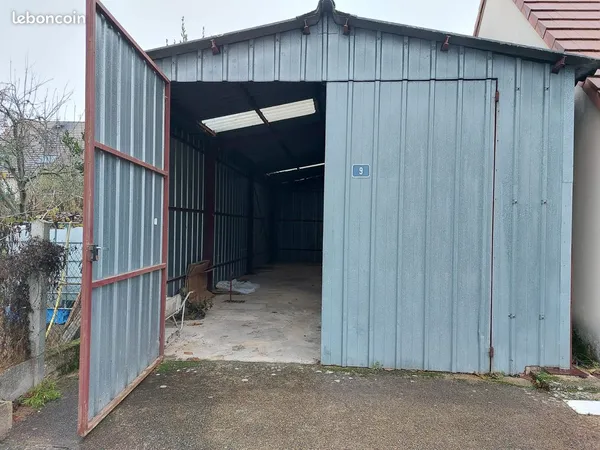 HANGAR METALLIQUE 5,20 m x 12,50 m
