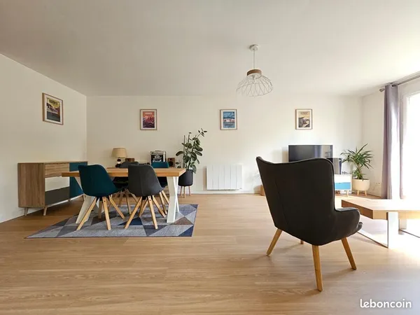 Appartement 4 pièces 80 m²