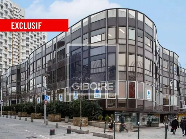 Bureaux 140 m²