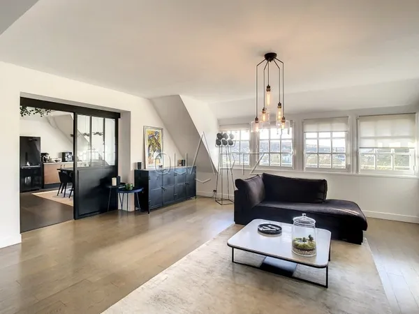 Vends Sèvres (92) - Duplex 5 pièces 135m²