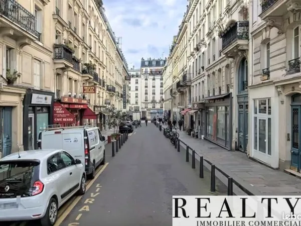 Commerce 109 m²
