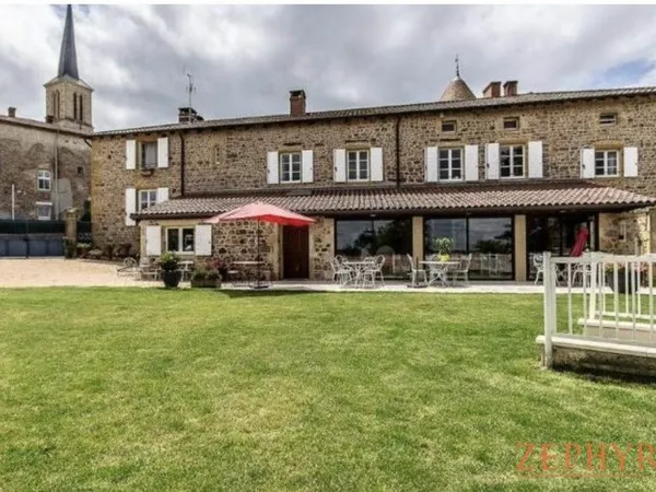 Maison de luxe 17 pièces 663 m²