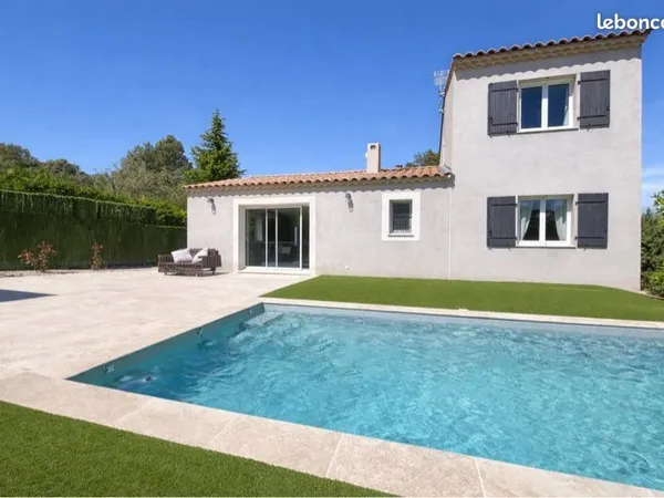 Maison récente 2019 - 4 ch - Piscine - DPE A - 1000 m² - Rocbar