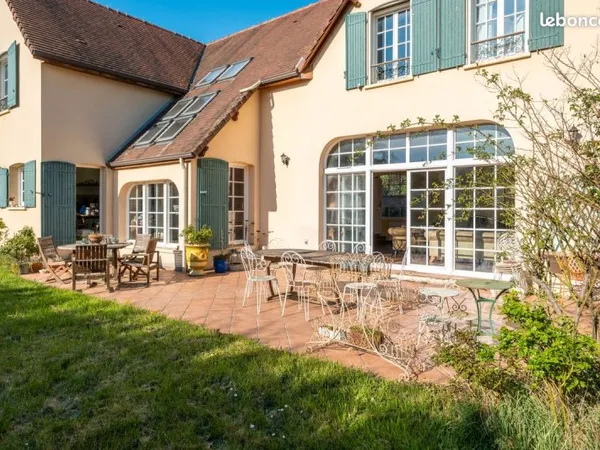 Maison de charme à Verrières-le-Buisson