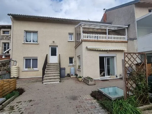 Immeuble 360 m²