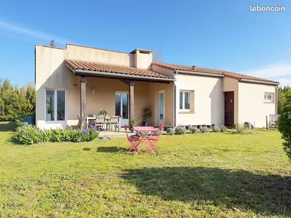 Maison individuelle de plain-pied au calme absolu - Proximité immédiate de Revel