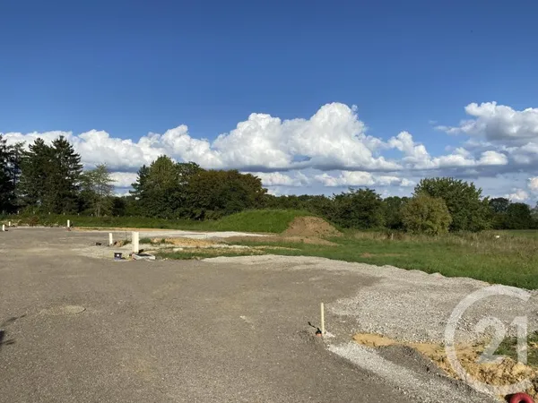 Terrain 547 m²