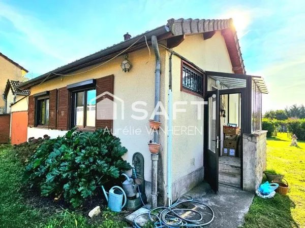 Maison 4 pièces 100m² de plain-pied sur un grand terrain de 3140 m²