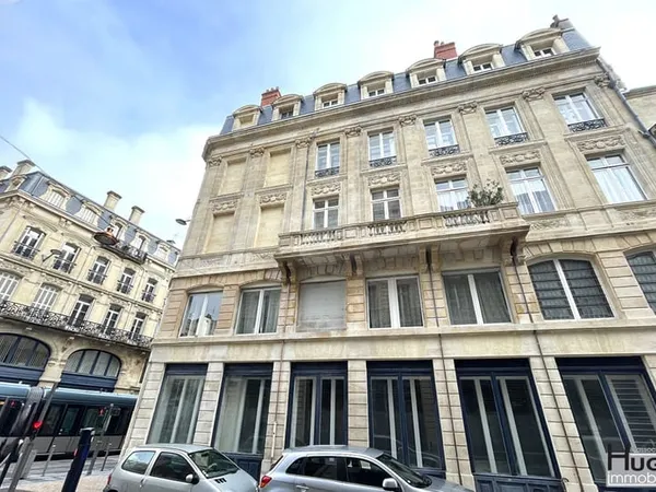 OFFRE D'ACHAT EN COURS !!! BORDEAUX - HYPERCENTRE - COURS ALSACE-LORRAINE AU PIED DU TRAMWAY (Place 