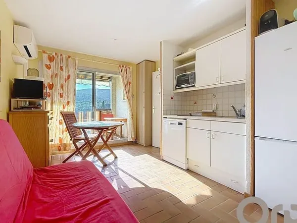Appartement 3 pièces 28 m²
