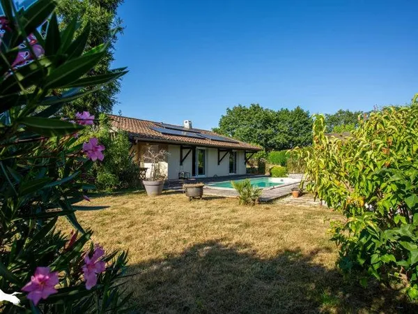 Contemporaine de 4 pièces principales