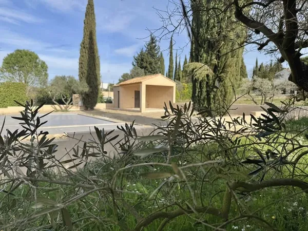 Achat : Maison Fontvieille (13990)