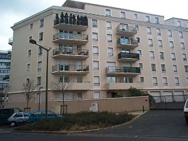 Stationnement Location Massy   60€