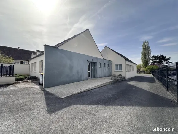 Immeuble 180 m²