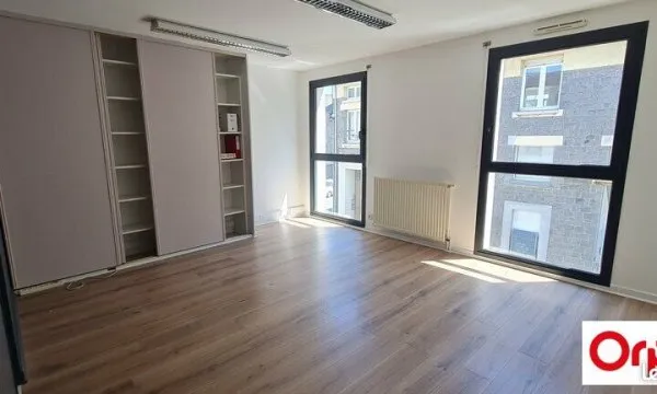 Bureau 34 m²