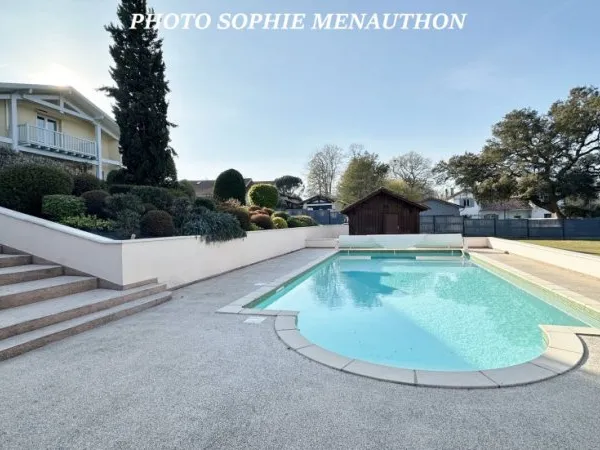 Maison contemporaine 7 pièces 160 m²