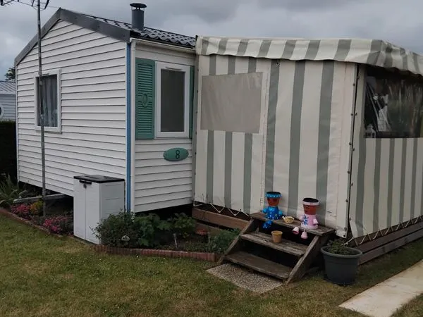 Mobil-home tout équipé