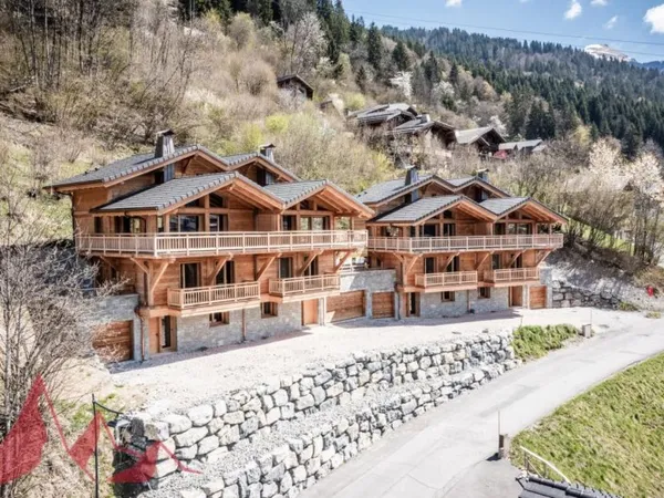 Nouveau développement de quatre superbes chalets de luxe, MORZIN