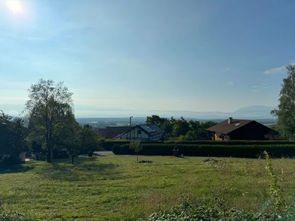 Terrain à bâtir à Péron