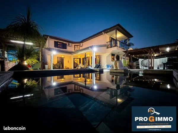 Villa 7 pièces 260 m²